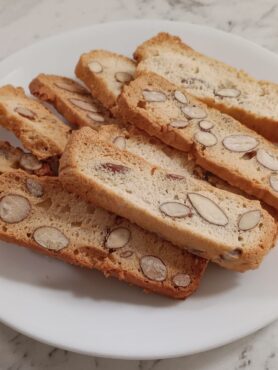 Double Vanilla & Almond Biscotti: